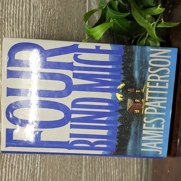 Four blind mice by James patterson - Picture 3 of 5
